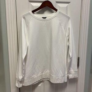 Eddie Bauer SZ XL White Women’s Crew Neck Pullover Sweatshirt Outdoors